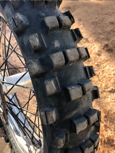 ゴダイゴ Shinko 525 Hybrid Cheater Rear Tire – Law Abiding Biker