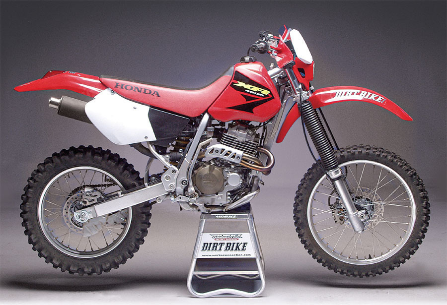 直送商品 Dirt Bike Magazine - January 2023 - Honda XR600R Vs. XR400R バイクブレーキパーツ