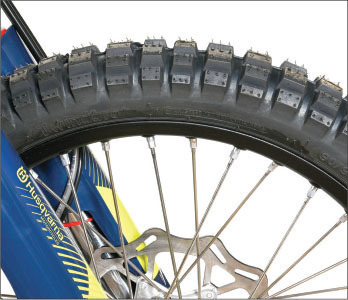 the continental tkc80 tires truly are 50 50 street versus dirt