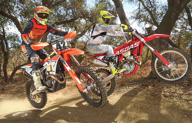 Dirt Bike Magazine - November 2022 - GASGAS EX350F - KTM 350XC-F