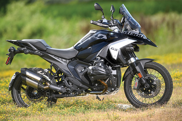 Dirt Bike Magazine - November 2024 - BMW R1300GS