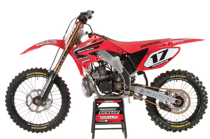 Motocross Action Magazine - August 2016 - THE ULTIMATE HONDA CR250  TWO-STROKE