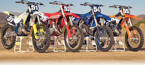 Moto Cross Ação — Fotografia de Stock Editorial © rebaisilvano #228223442