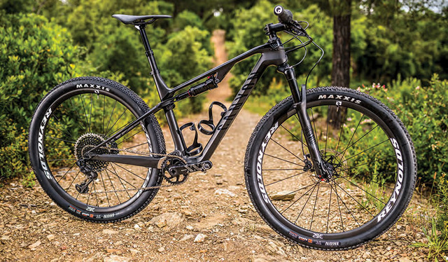 2019 canyon lux