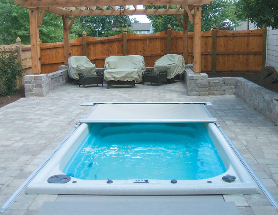 Installing Automatic Pool Covers On Fiberglass Pools